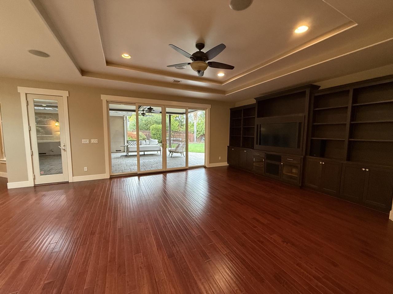 Detail Gallery Image 14 of 34 For 94 Harold Ave, Santa Clara,  CA 95050 - 5 Beds | 3/1 Baths