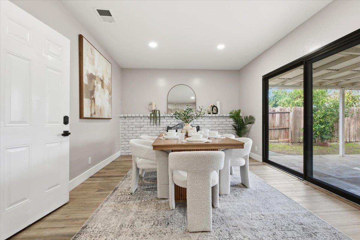 Detail Gallery Image 13 of 31 For 1542 Chabot Way, San Jose,  CA 95122 - 4 Beds | 2 Baths