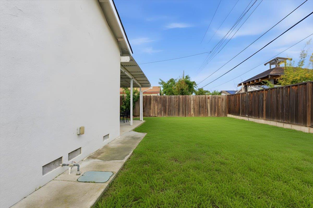 Detail Gallery Image 28 of 31 For 1542 Chabot Way, San Jose,  CA 95122 - 4 Beds | 2 Baths