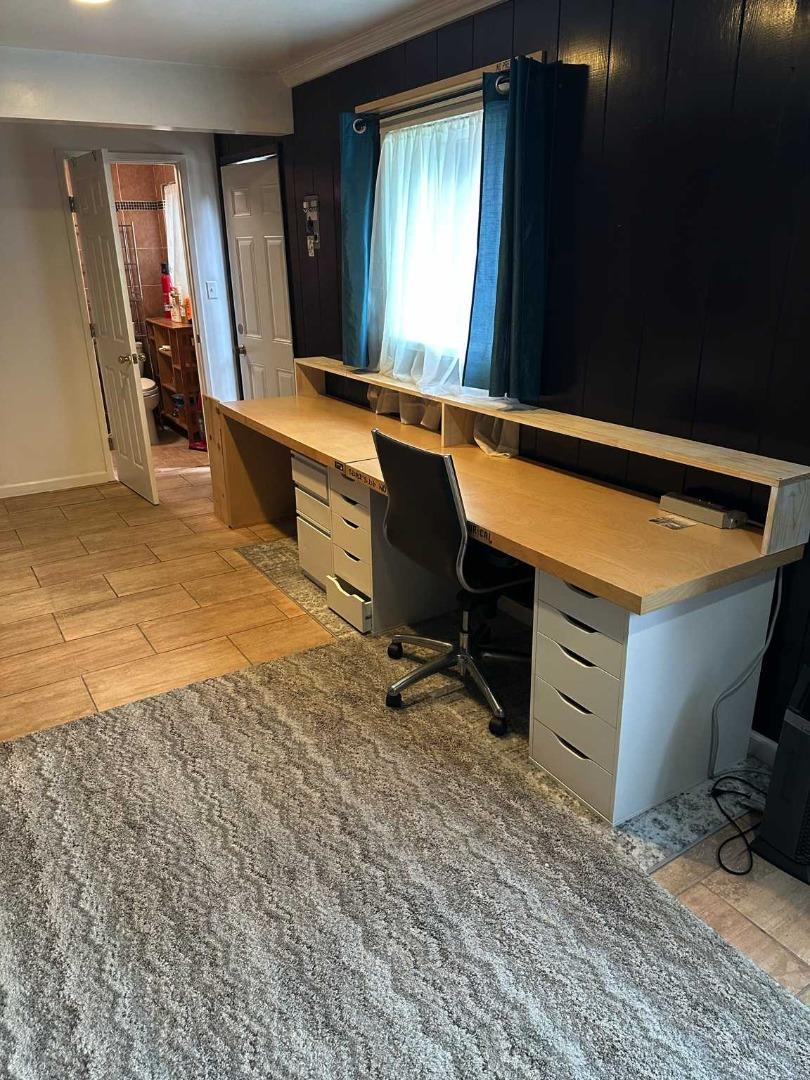 Detail Gallery Image 4 of 29 For 25 via Delizia, Hillsborough,  CA 94010 - 1 Beds | 1 Baths