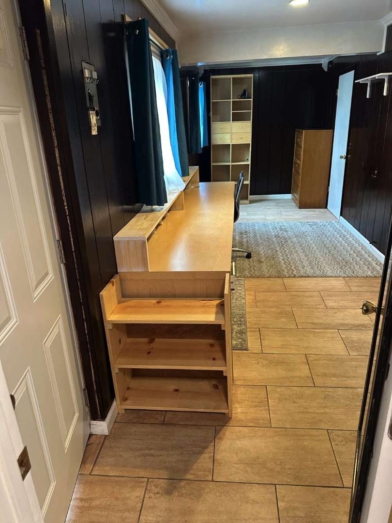 Detail Gallery Image 6 of 29 For 25 via Delizia, Hillsborough,  CA 94010 - 1 Beds | 1 Baths