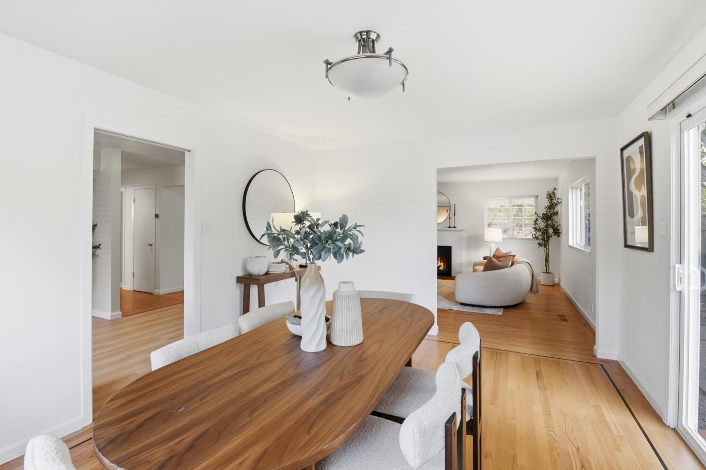 Detail Gallery Image 18 of 36 For 1001 Maywood Dr, Belmont,  CA 94002 - 2 Beds | 2 Baths