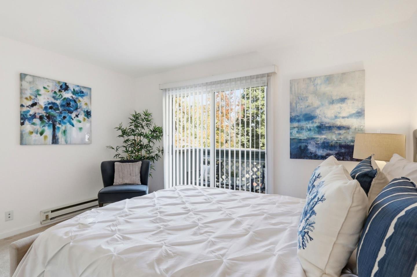 Detail Gallery Image 14 of 26 For 1494 Four Oaks Cir, San Jose,  CA 95131 - 1 Beds | 1 Baths