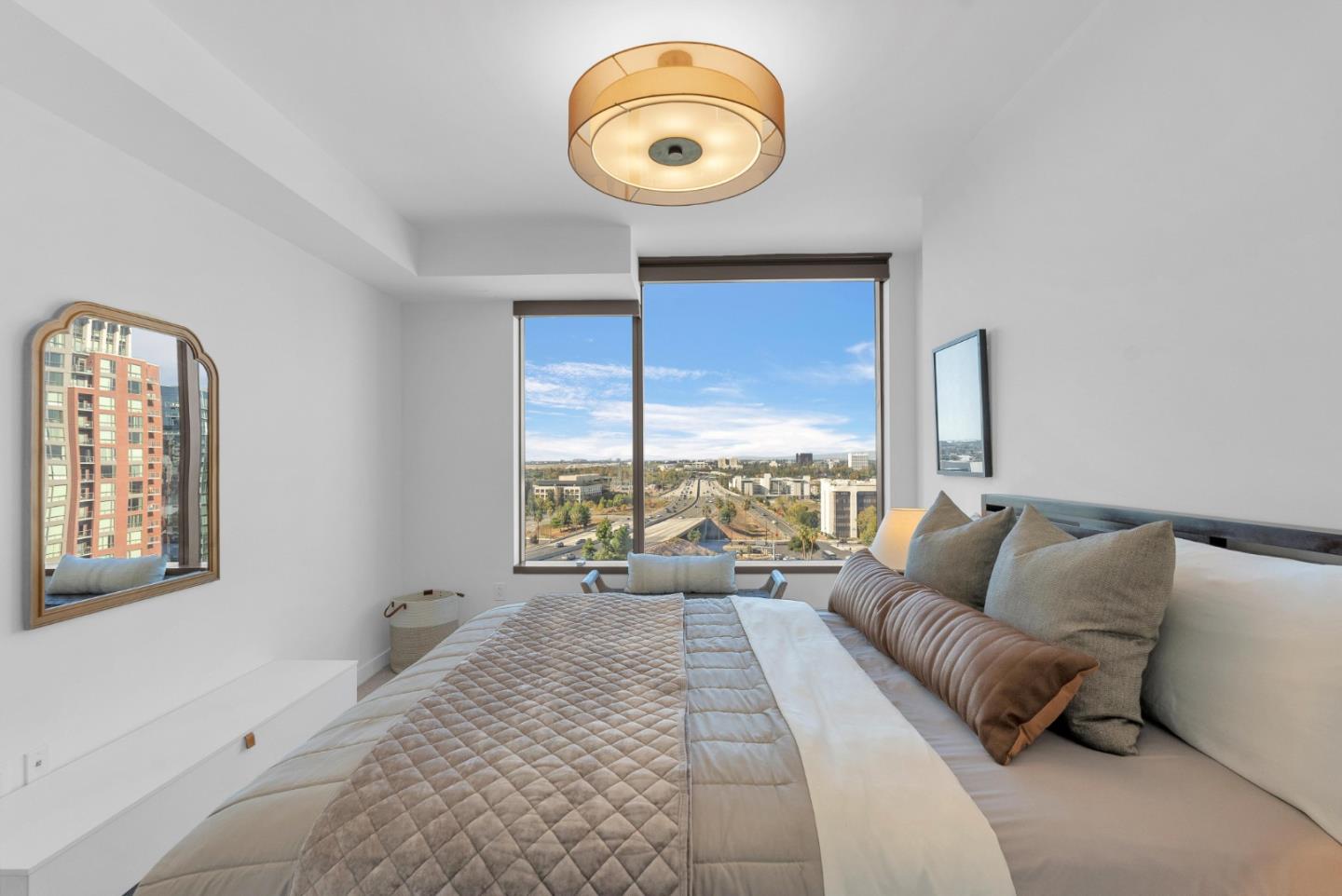 Detail Gallery Image 17 of 34 For 38 N Almaden Blvd #1413,  San Jose,  CA 95110 - 1 Beds | 1 Baths