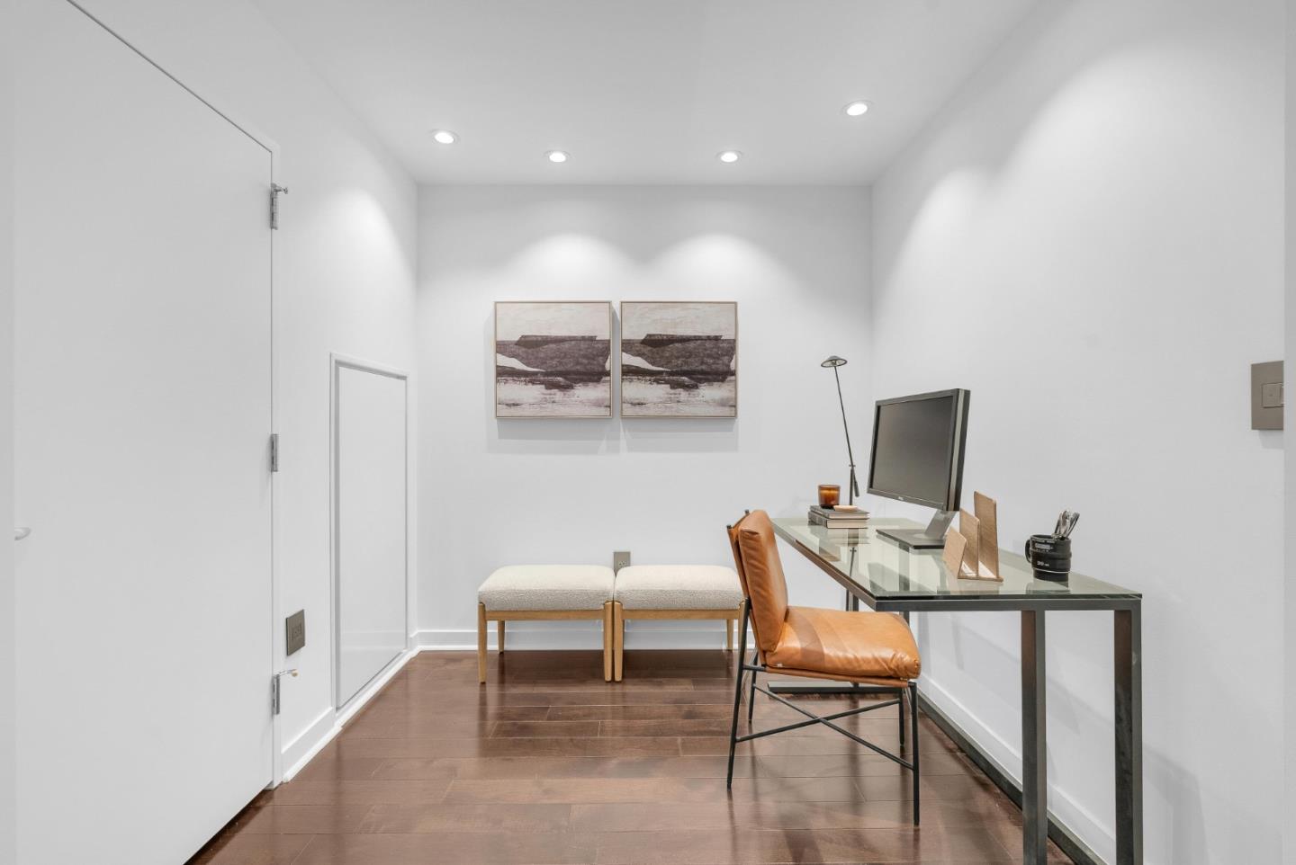 Detail Gallery Image 3 of 34 For 38 N Almaden Blvd #1413,  San Jose,  CA 95110 - 1 Beds | 1 Baths