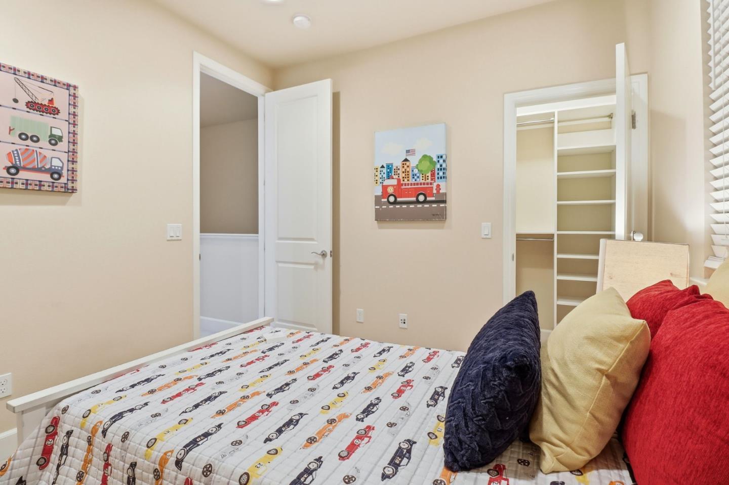 Detail Gallery Image 21 of 35 For 338 Santa Diana Ter, Sunnyvale,  CA 94085 - 4 Beds | 3/1 Baths