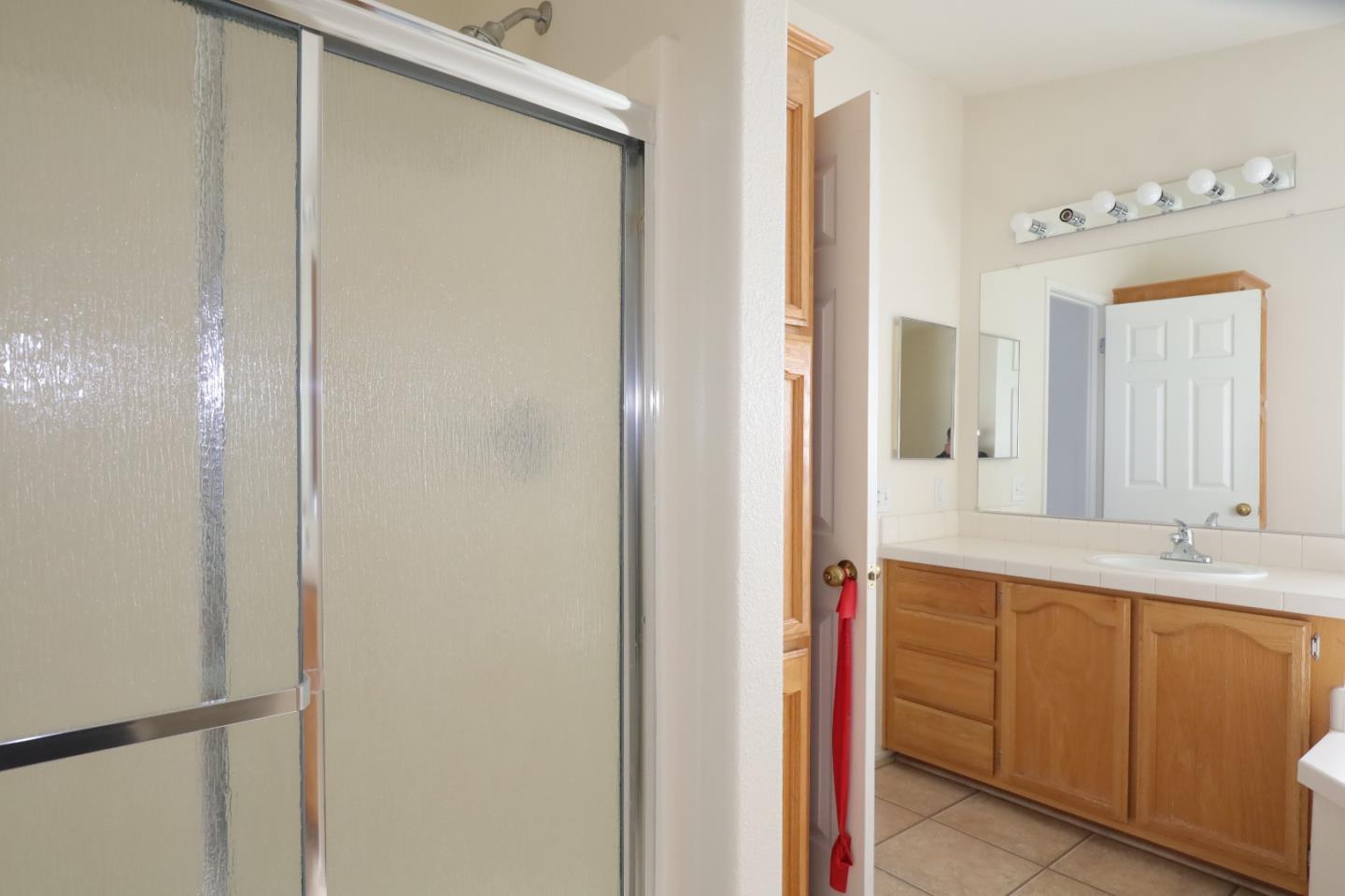 Detail Gallery Image 10 of 51 For 1085 Tasman Dr #225,  Sunnyvale,  CA 94089 - 3 Beds | 2 Baths