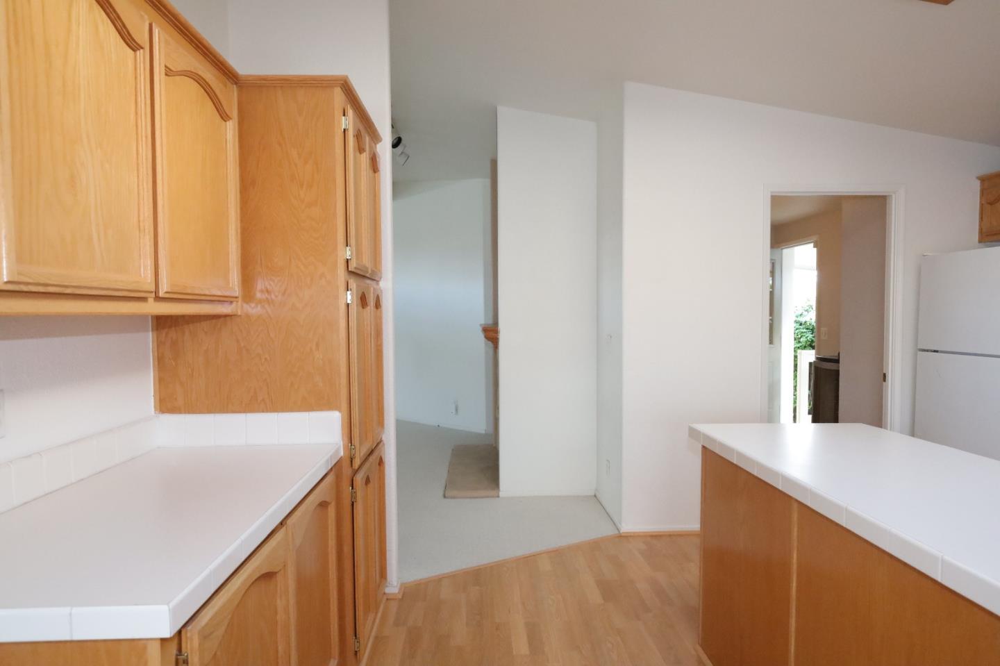Detail Gallery Image 31 of 51 For 1085 Tasman Dr #225,  Sunnyvale,  CA 94089 - 3 Beds | 2 Baths