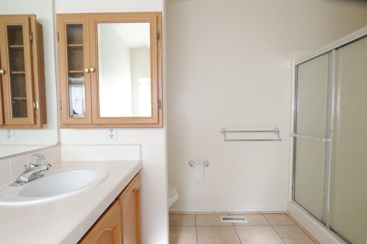 Detail Gallery Image 8 of 51 For 1085 Tasman Dr #225,  Sunnyvale,  CA 94089 - 3 Beds | 2 Baths
