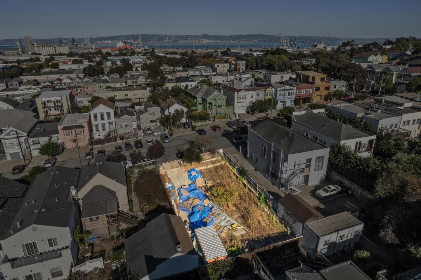 Detail Gallery Image 9 of 12 For 1531 Jerrold Ave, San Francisco,  CA 94124 - – Beds | – Baths