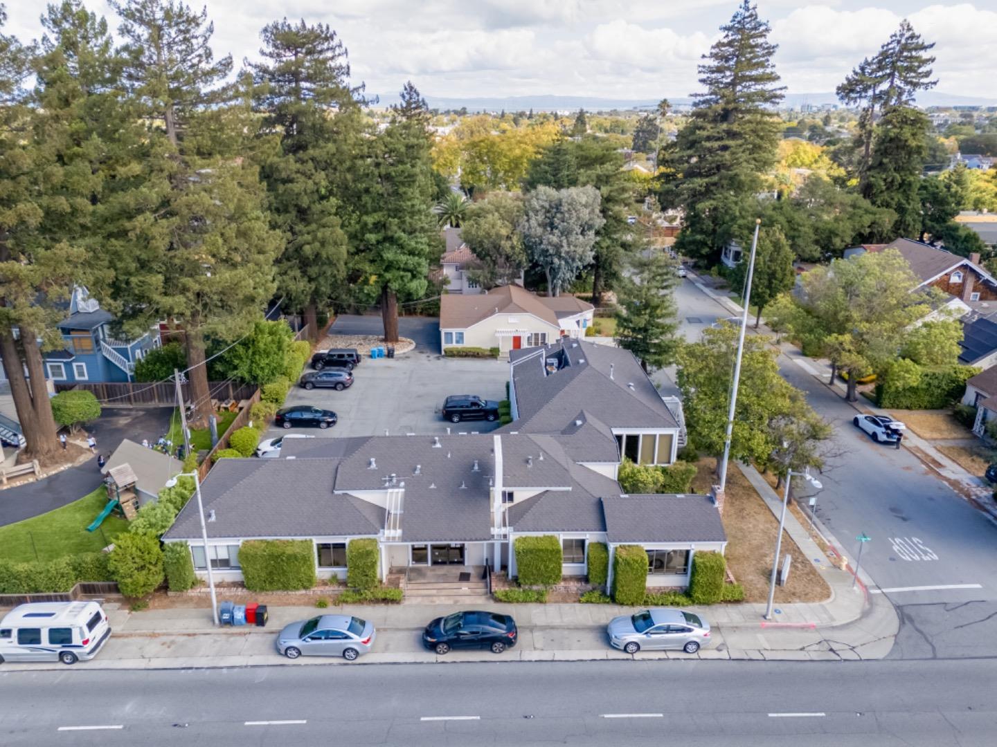 Detail Gallery Image 3 of 63 For 1021 S El Camino Real, San Mateo,  CA 94402 - – Beds | – Baths