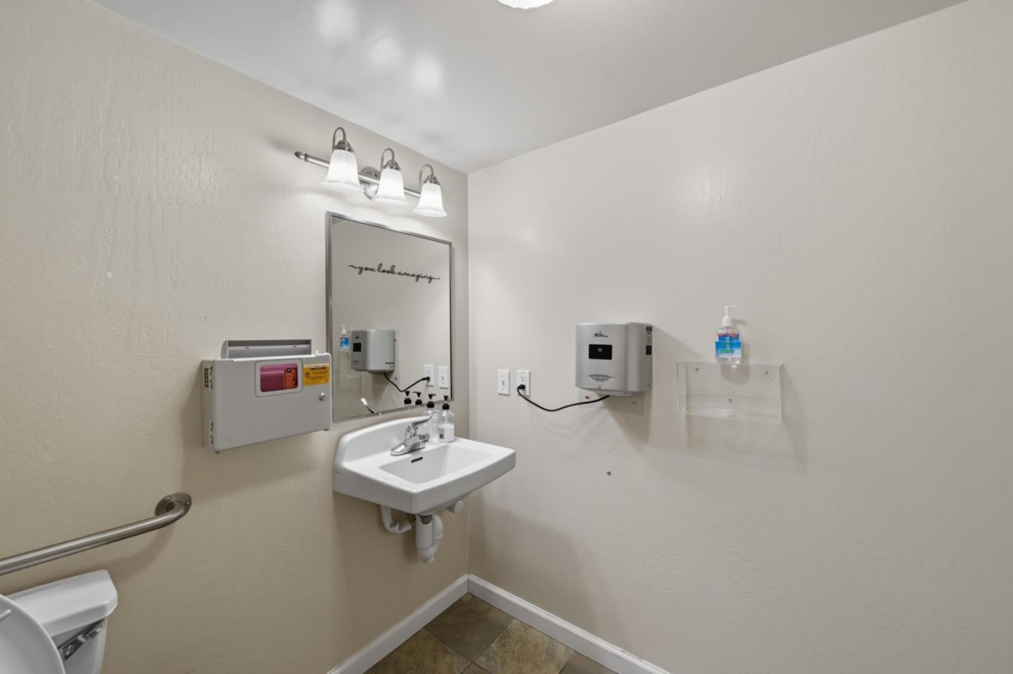 Detail Gallery Image 62 of 63 For 1021 S El Camino Real, San Mateo,  CA 94402 - – Beds | – Baths