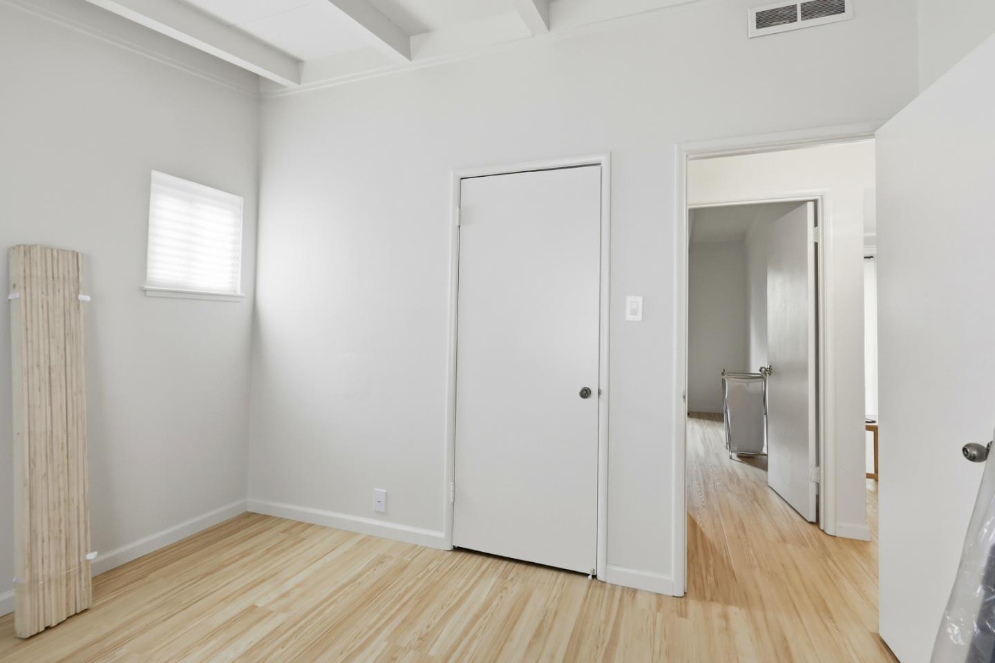 Detail Gallery Image 14 of 22 For 10081 Endfield Way, San Jose,  CA 95127 - 2 Beds | 1 Baths