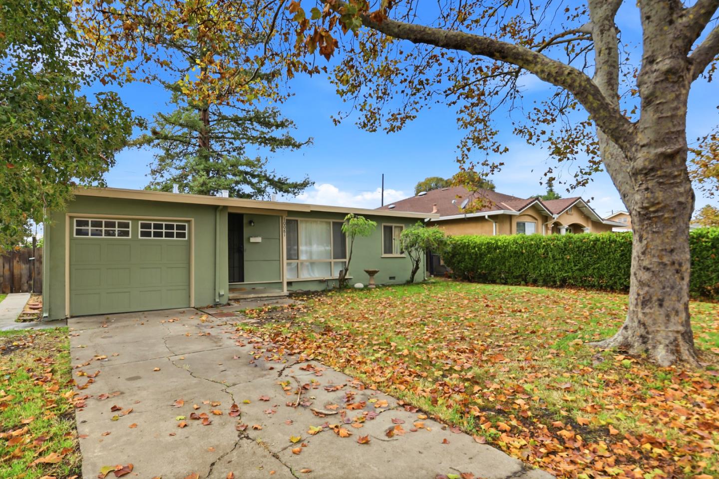 Detail Gallery Image 4 of 22 For 10081 Endfield Way, San Jose,  CA 95127 - 2 Beds | 1 Baths