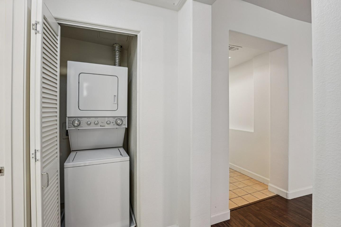 Detail Gallery Image 9 of 13 For 1310 Saddle Rack St #234,  San Jose,  CA 95126 - 1 Beds | 1 Baths