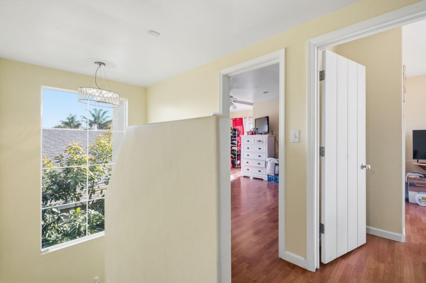 Detail Gallery Image 29 of 42 For 36 Pine St, Salinas,  CA 93901 - 5 Beds | 4 Baths