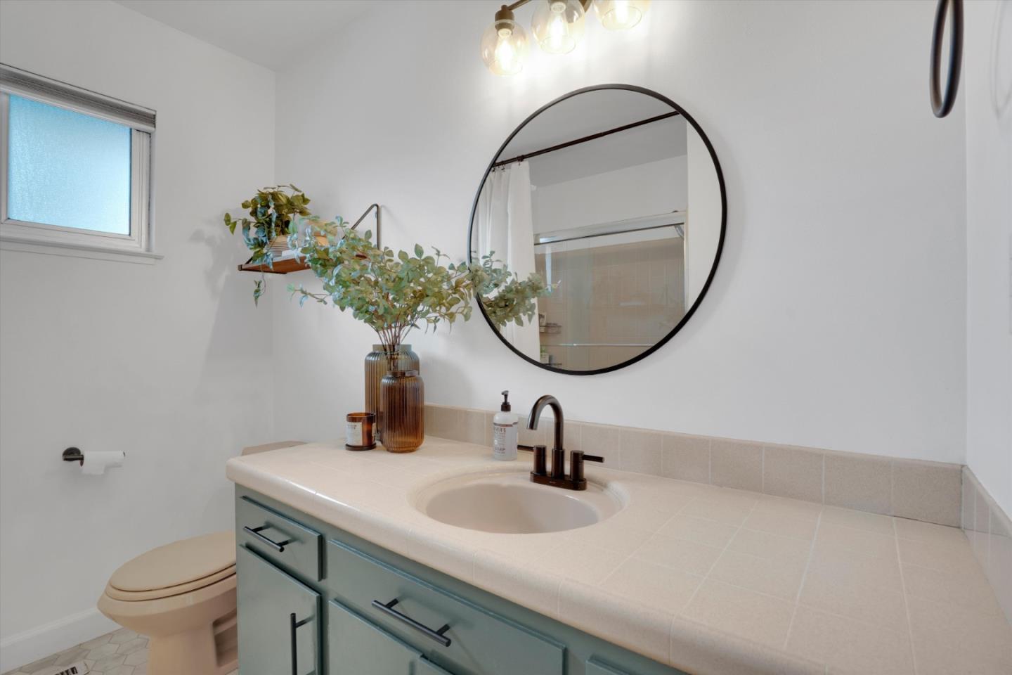 Detail Gallery Image 17 of 34 For 1198 Quail Ct, Concord,  CA 94518 - 4 Beds | 2 Baths