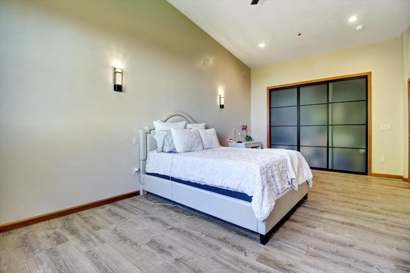 Detail Gallery Image 15 of 29 For 30005 Summit Rd, Los Gatos,  CA 95033 - 3 Beds | 2 Baths