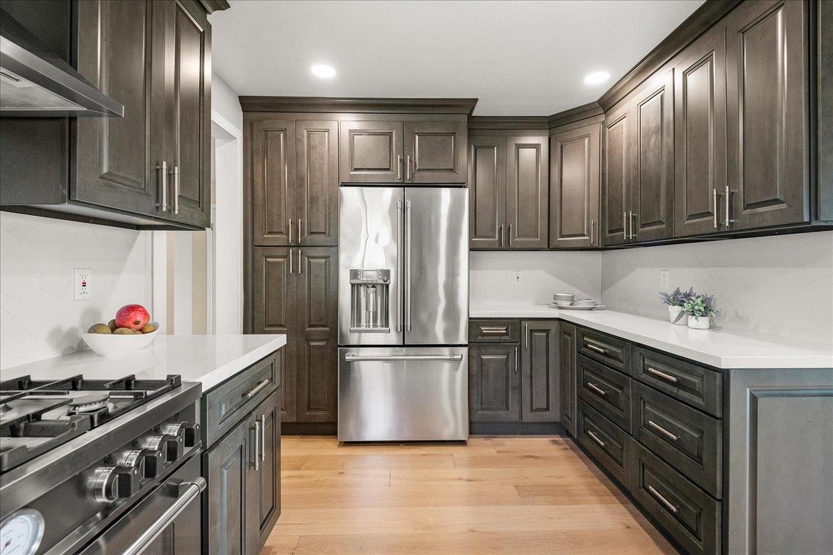 Detail Gallery Image 10 of 27 For 2225 Pinehurst Way, El Cerrito,  CA 94530 - 3 Beds | 2 Baths