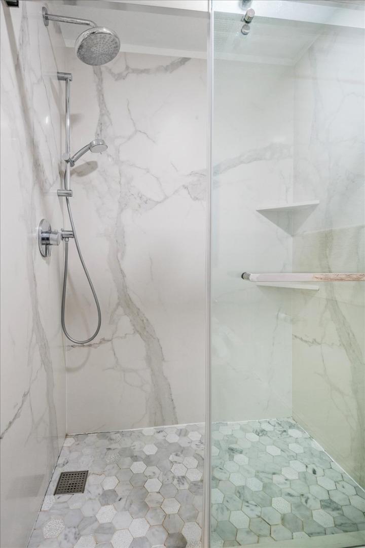 Detail Gallery Image 16 of 27 For 2225 Pinehurst Way, El Cerrito,  CA 94530 - 3 Beds | 2 Baths