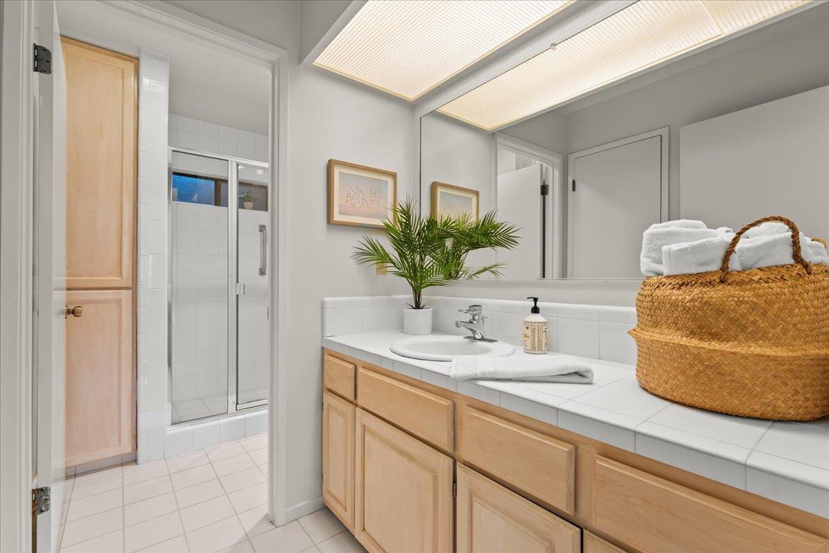 Detail Gallery Image 19 of 42 For 21 Crest Ln, La Selva Beach,  CA 95076 - 4 Beds | 3 Baths