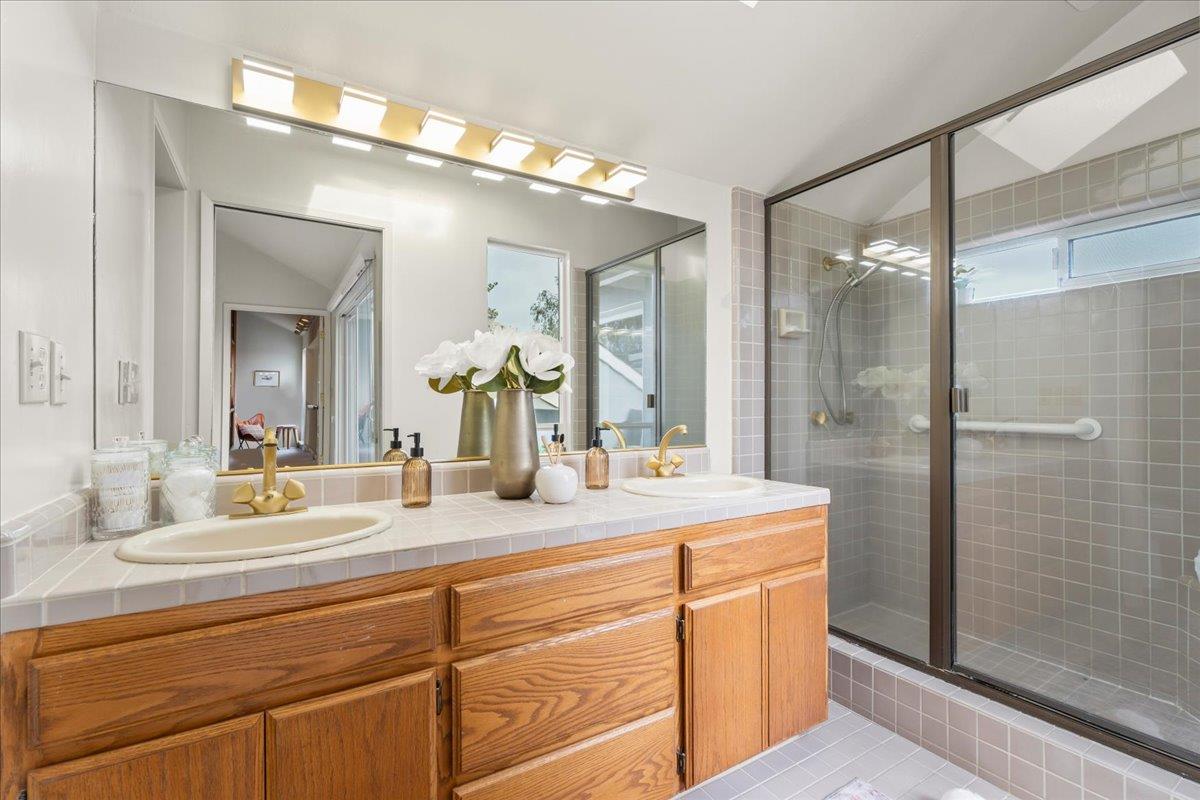 Detail Gallery Image 25 of 42 For 21 Crest Ln, La Selva Beach,  CA 95076 - 4 Beds | 3 Baths