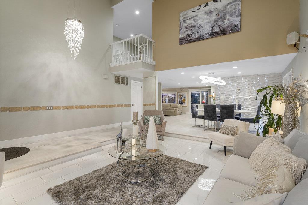 Detail Gallery Image 12 of 75 For 16761 Dry Creek Ct, Morgan Hill,  CA 95037 - 4 Beds | 2/1 Baths