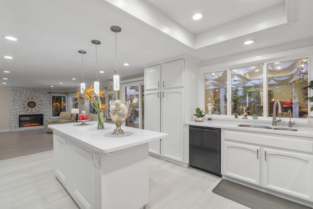 Detail Gallery Image 18 of 75 For 16761 Dry Creek Ct, Morgan Hill,  CA 95037 - 4 Beds | 2/1 Baths