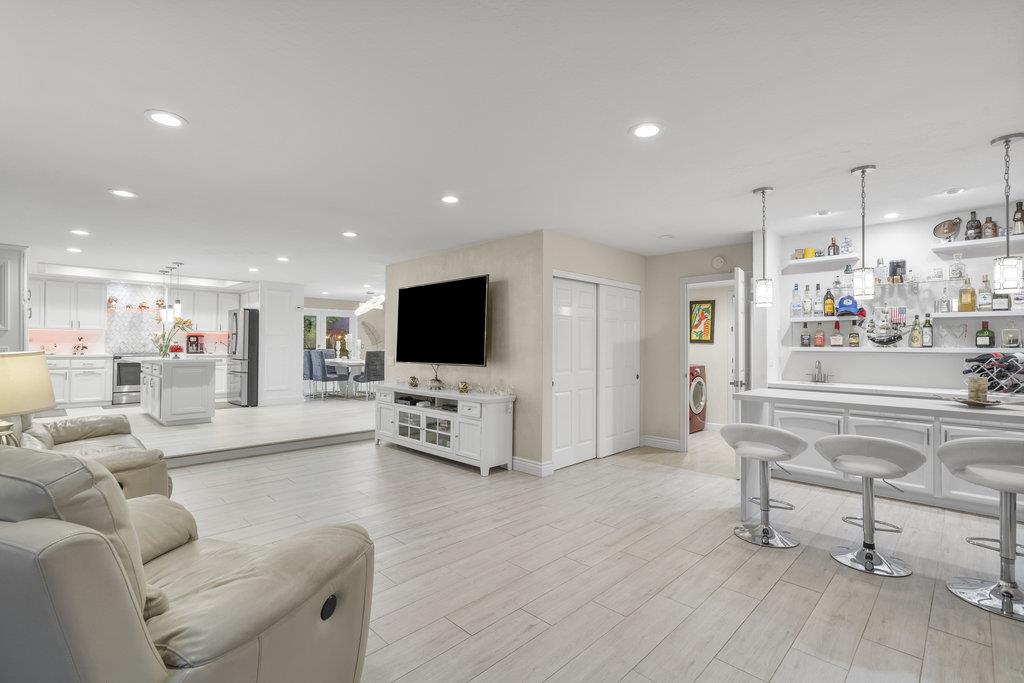 Detail Gallery Image 22 of 75 For 16761 Dry Creek Ct, Morgan Hill,  CA 95037 - 4 Beds | 2/1 Baths