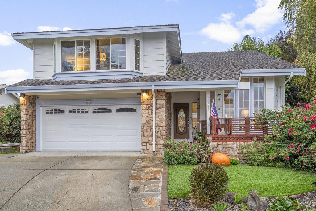 Detail Gallery Image 4 of 75 For 16761 Dry Creek Ct, Morgan Hill,  CA 95037 - 4 Beds | 2/1 Baths