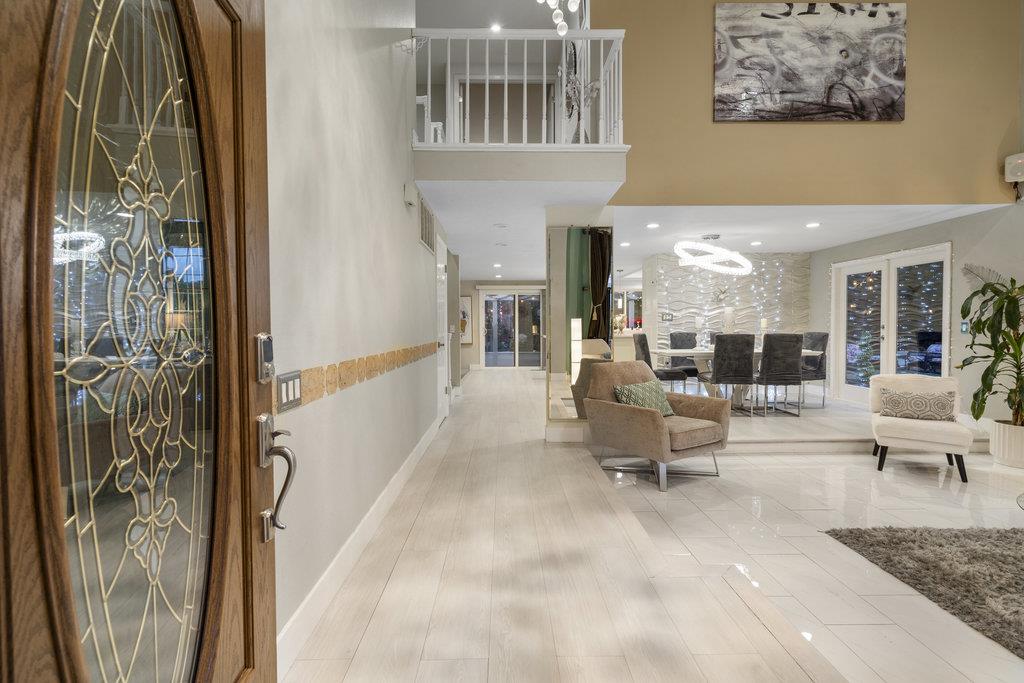 Detail Gallery Image 8 of 75 For 16761 Dry Creek Ct, Morgan Hill,  CA 95037 - 4 Beds | 2/1 Baths