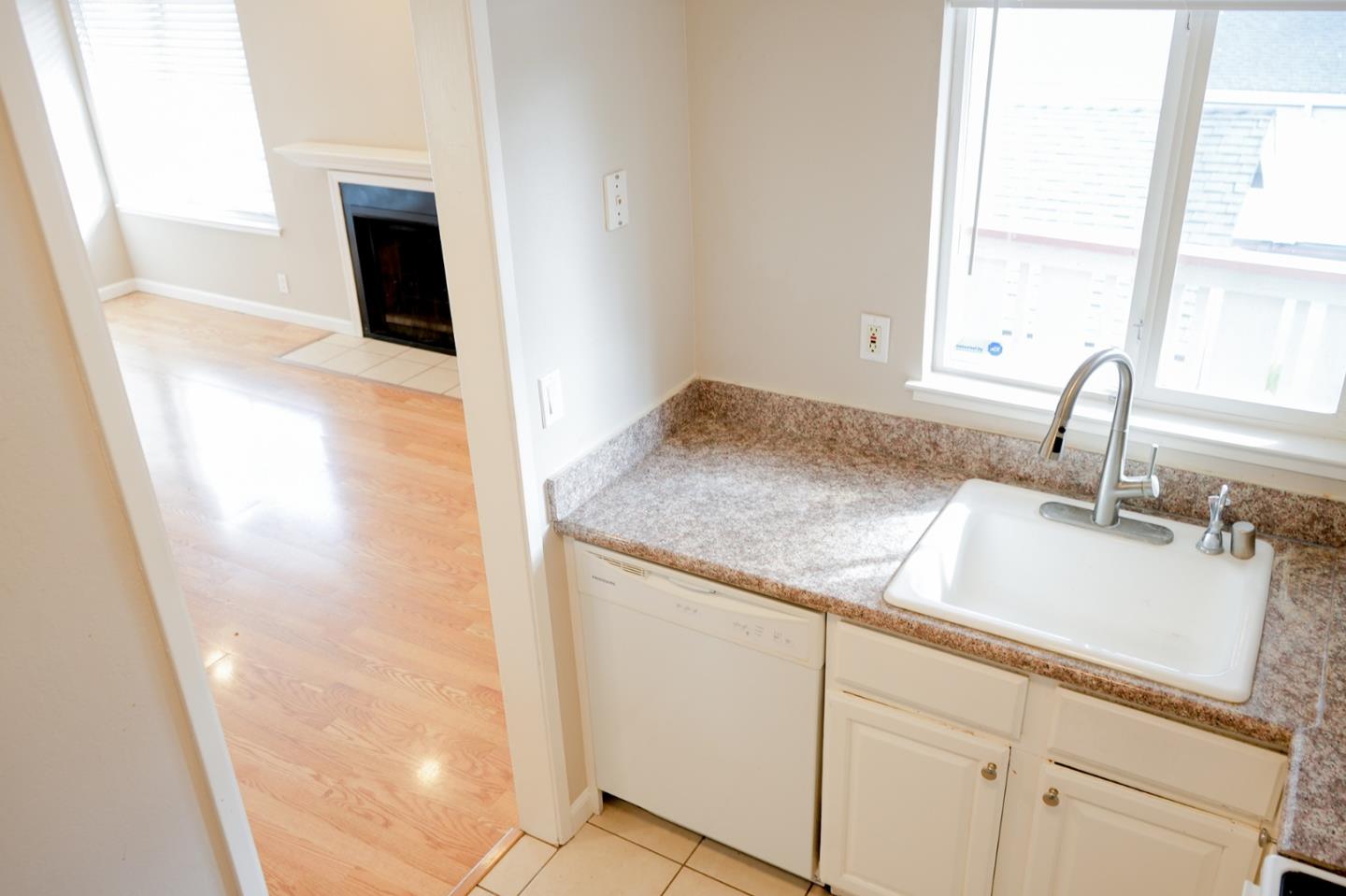 Detail Gallery Image 13 of 25 For 84 Rancho Dr #H,  San Jose,  CA 95111 - 2 Beds | 2 Baths