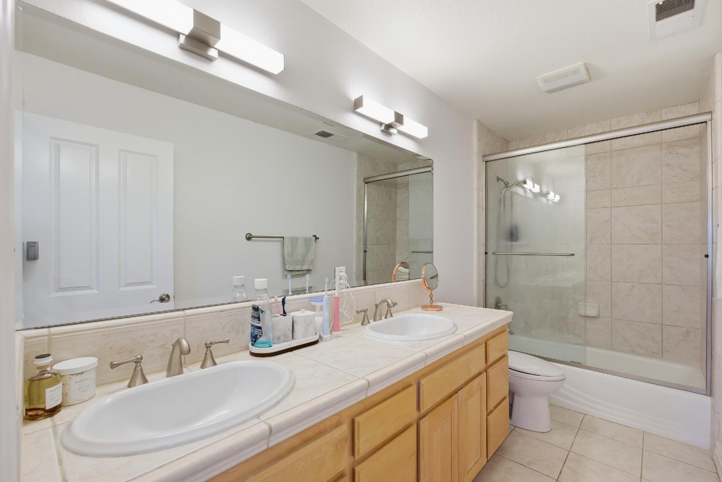 Detail Gallery Image 15 of 18 For 3685 Calvin Ave, San Jose,  CA 95124 - 4 Beds | 2/1 Baths