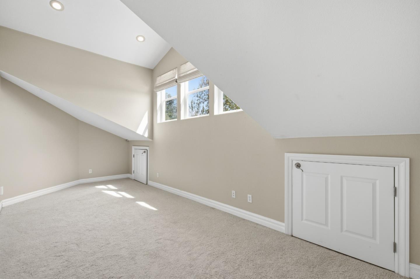 Detail Gallery Image 36 of 45 For 3685 Calvin Ave, San Jose,  CA 95124 - 4 Beds | 2/1 Baths