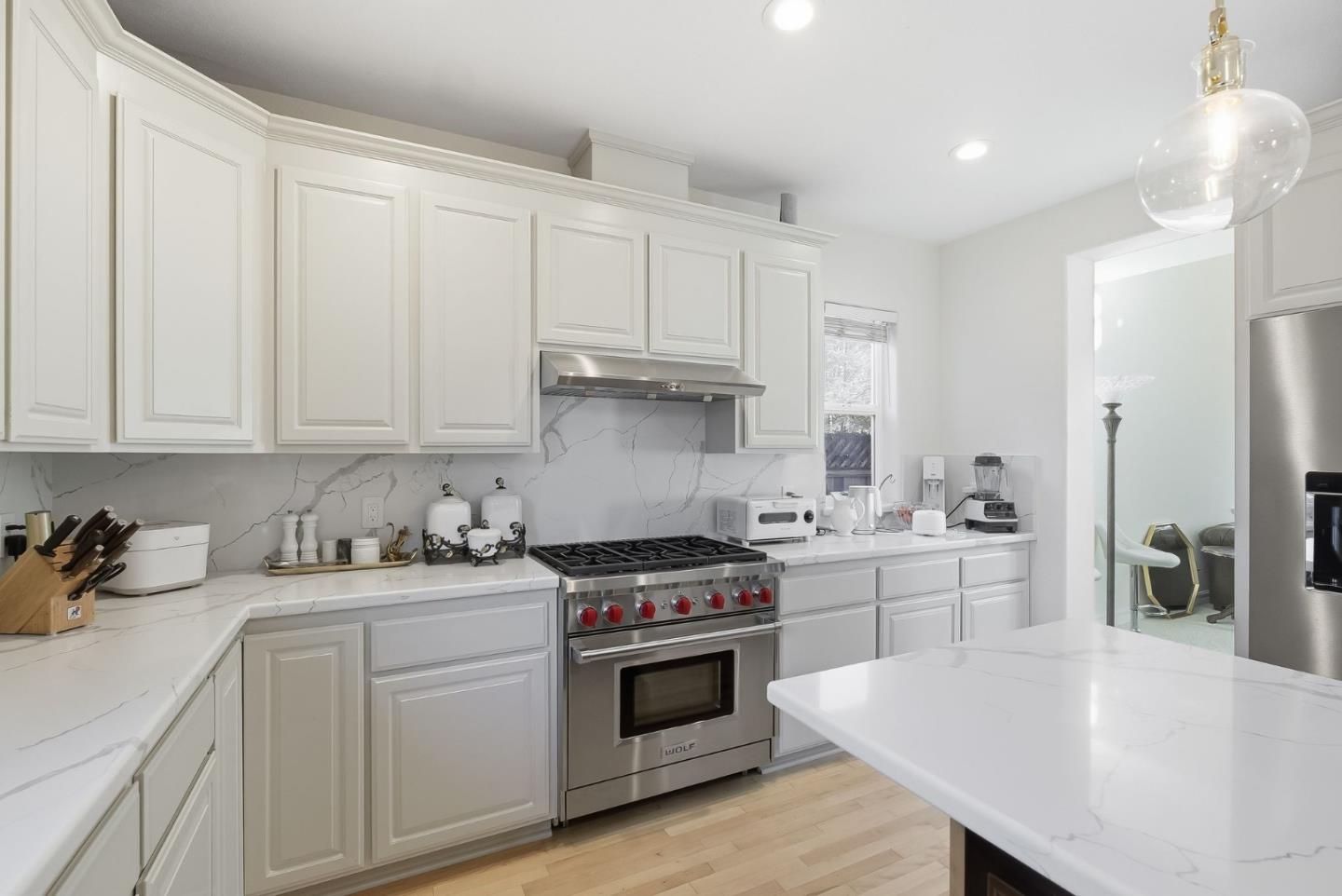 Detail Gallery Image 4 of 18 For 3685 Calvin Ave, San Jose,  CA 95124 - 4 Beds | 2/1 Baths