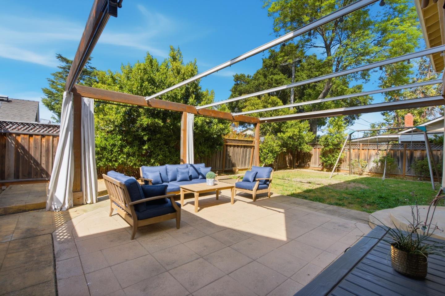 Detail Gallery Image 40 of 45 For 3685 Calvin Ave, San Jose,  CA 95124 - 4 Beds | 2/1 Baths