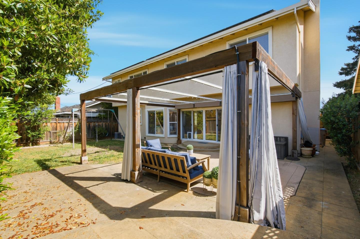 Detail Gallery Image 41 of 45 For 3685 Calvin Ave, San Jose,  CA 95124 - 4 Beds | 2/1 Baths