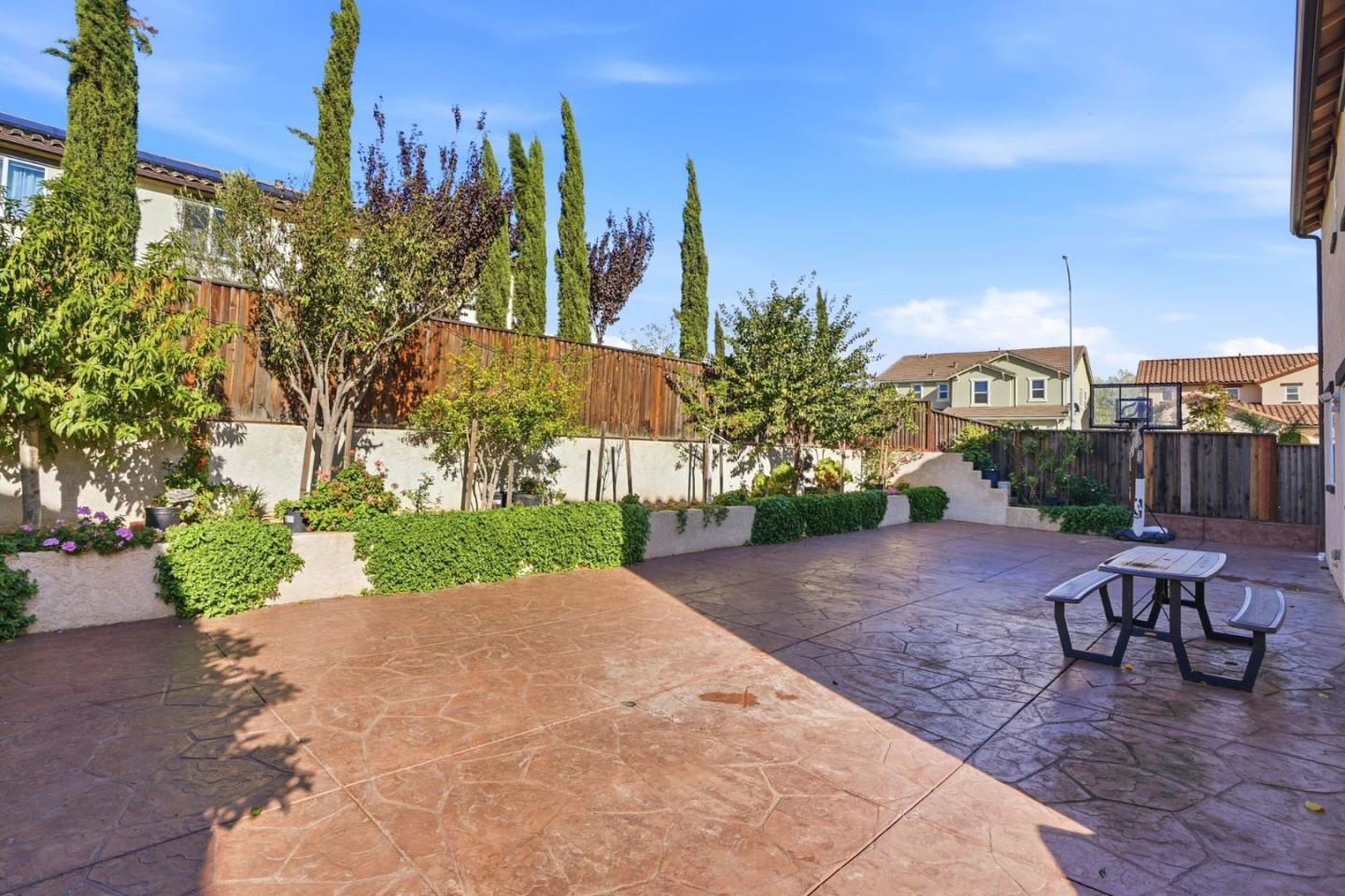 Detail Gallery Image 23 of 24 For 665 Molera Ave, Soledad,  CA 93960 - 6 Beds | 2/1 Baths