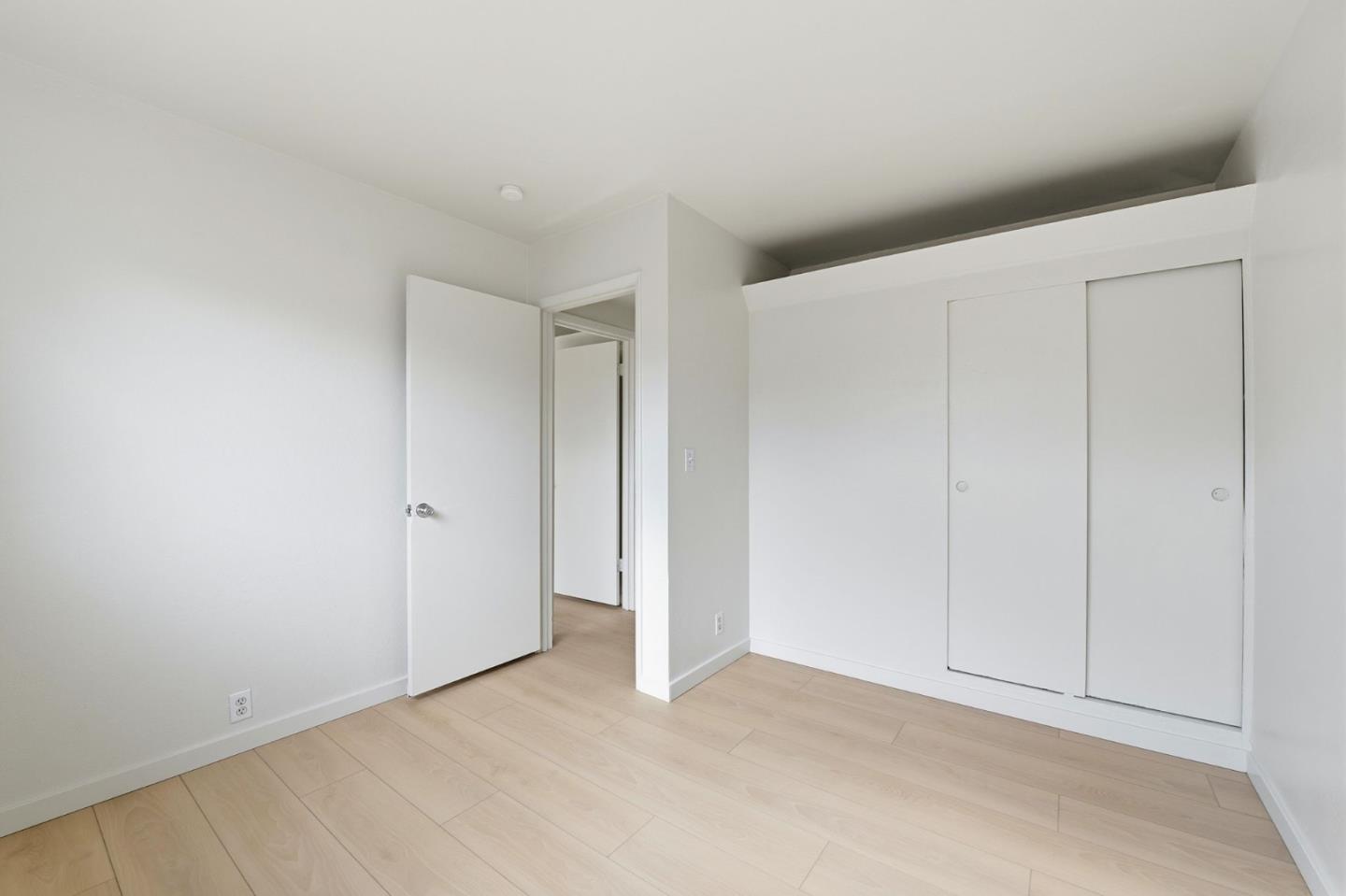 Detail Gallery Image 24 of 30 For 501 Lochridge Dr, San Jose,  CA 95133 - 4 Beds | 2 Baths