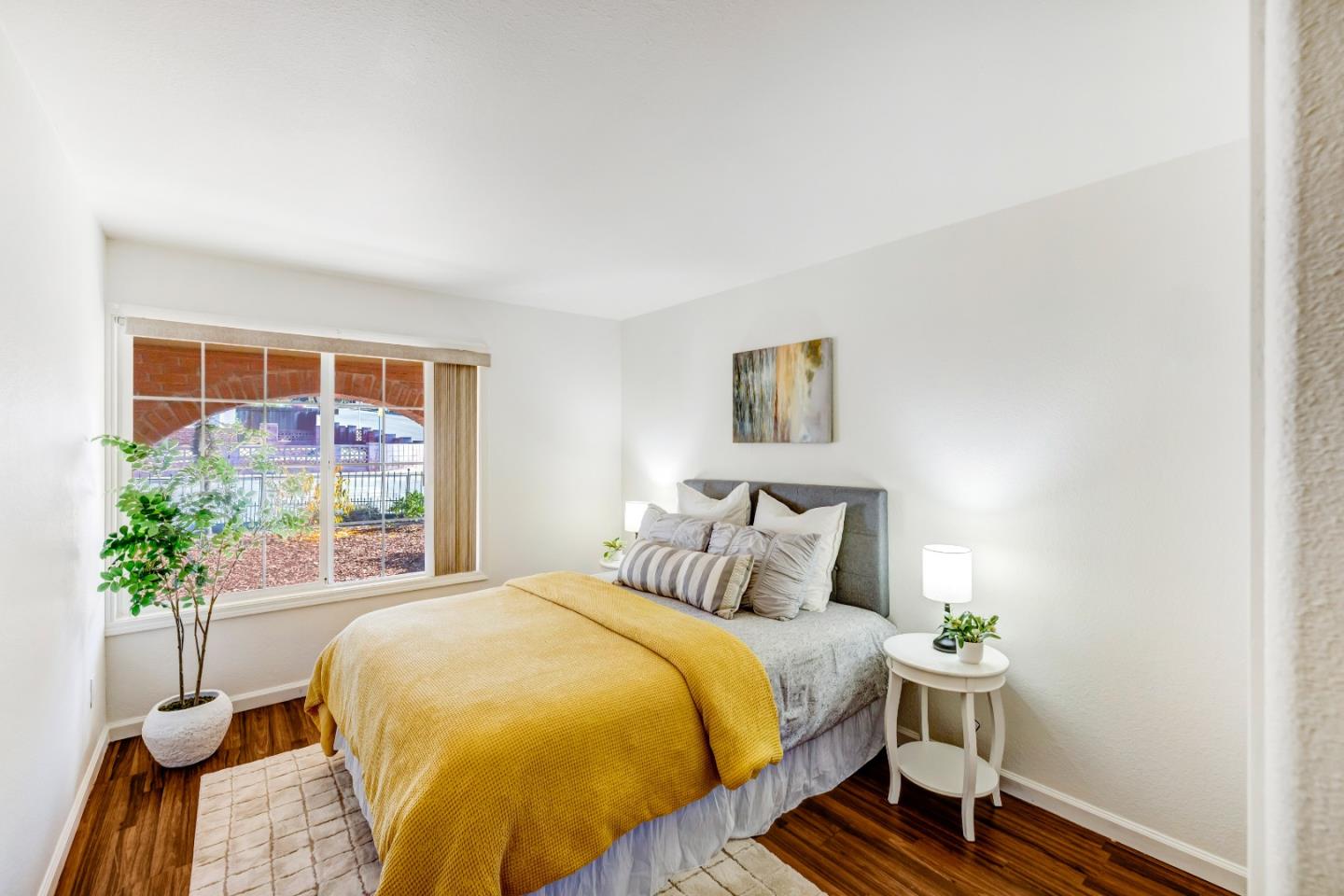 Detail Gallery Image 10 of 16 For 1809 Soto St, Seaside,  CA 93955 - 4 Beds | 2 Baths