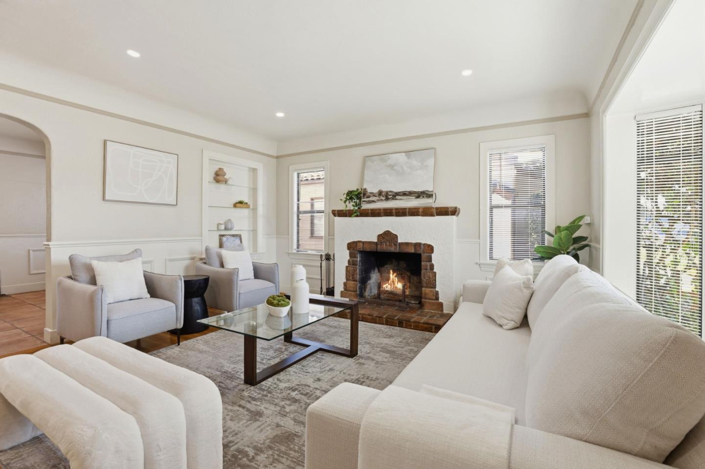 Detail Gallery Image 10 of 36 For 16 Orange Dr, Salinas,  CA 93901 - 2 Beds | 2 Baths