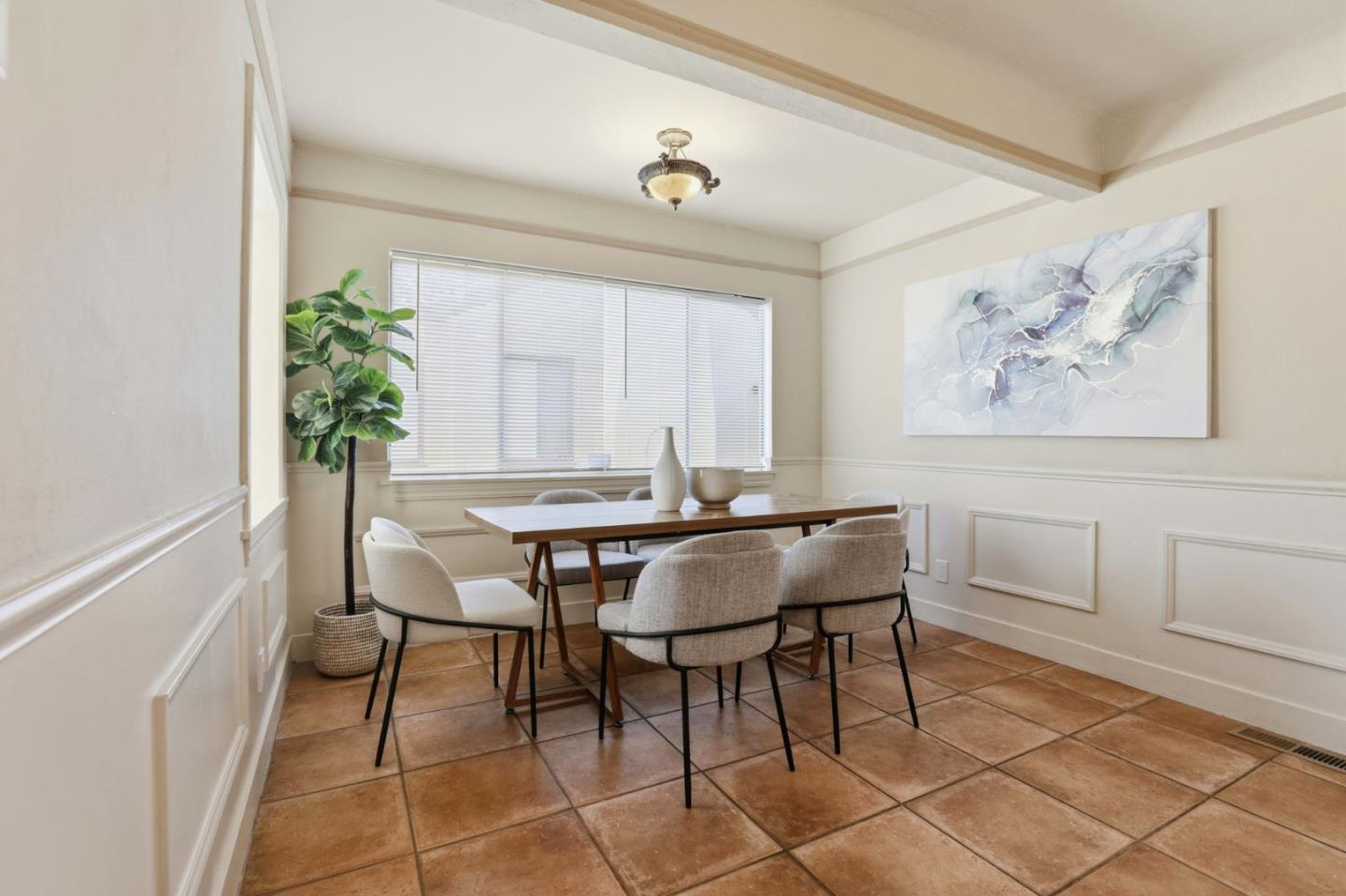 Detail Gallery Image 15 of 36 For 16 Orange Dr, Salinas,  CA 93901 - 2 Beds | 2 Baths