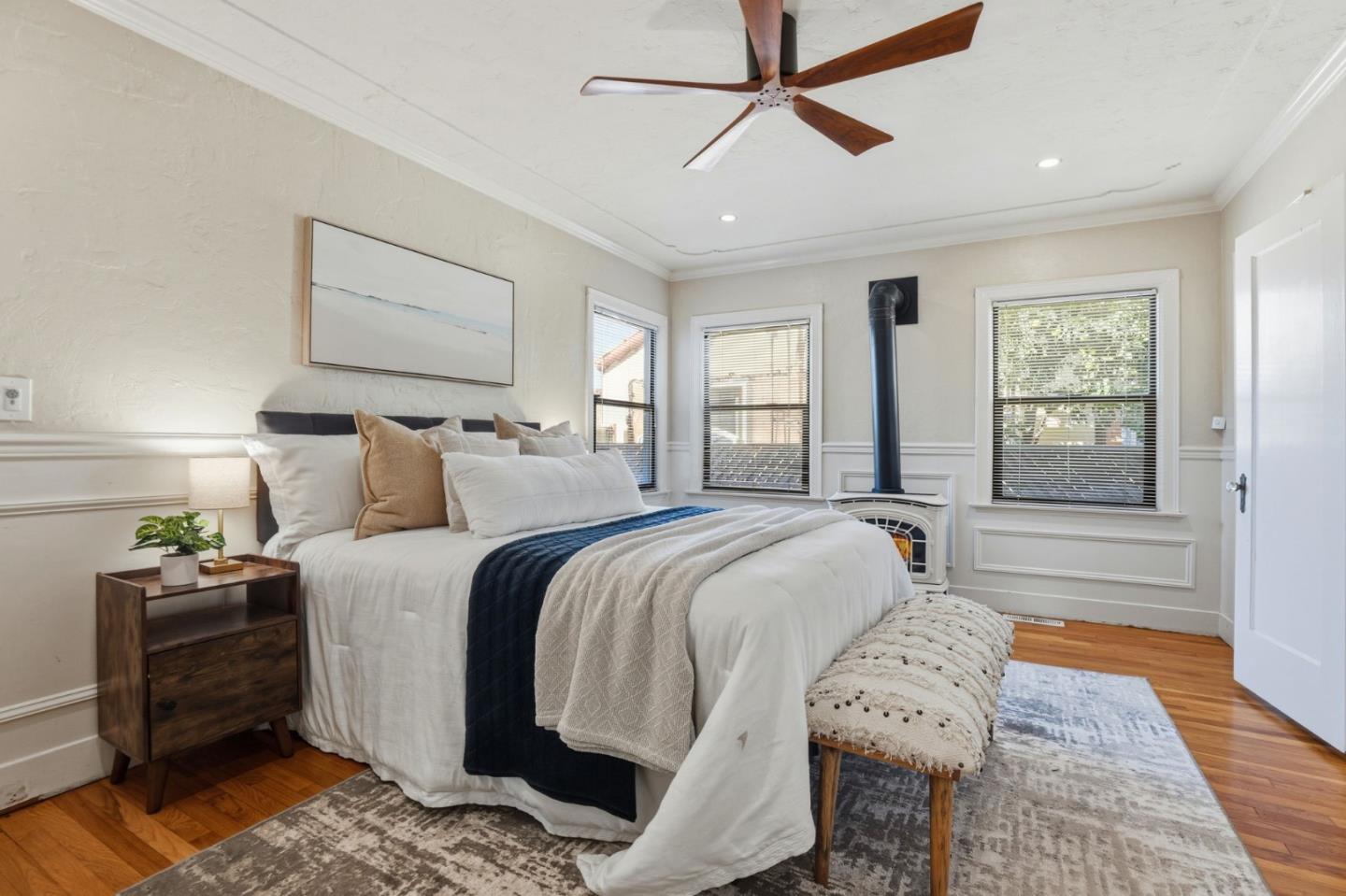 Detail Gallery Image 21 of 36 For 16 Orange Dr, Salinas,  CA 93901 - 2 Beds | 2 Baths