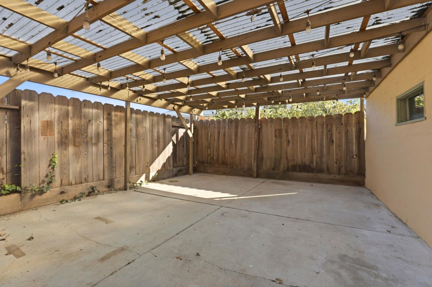 Detail Gallery Image 29 of 36 For 16 Orange Dr, Salinas,  CA 93901 - 2 Beds | 2 Baths