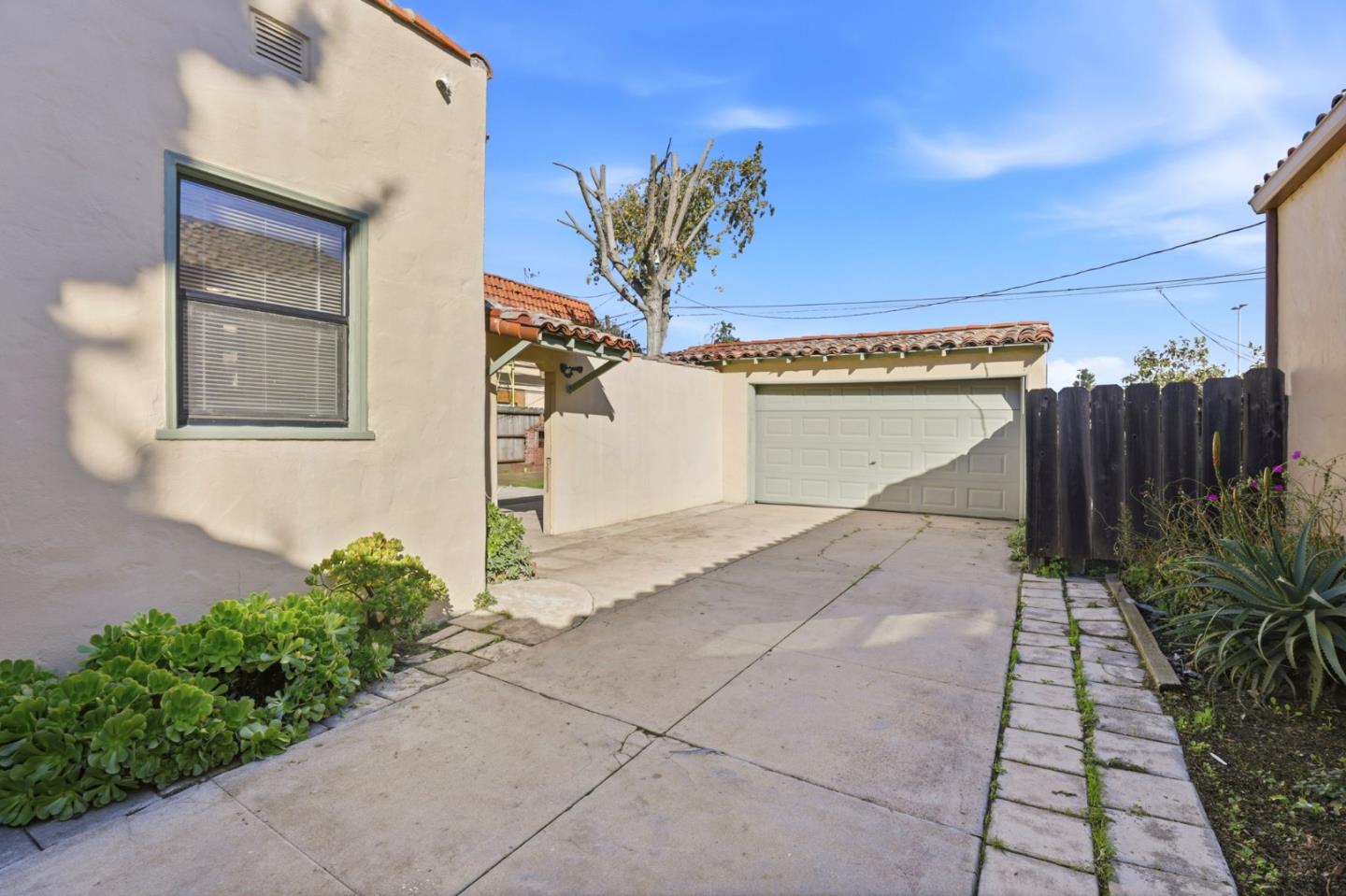 Detail Gallery Image 36 of 36 For 16 Orange Dr, Salinas,  CA 93901 - 2 Beds | 2 Baths