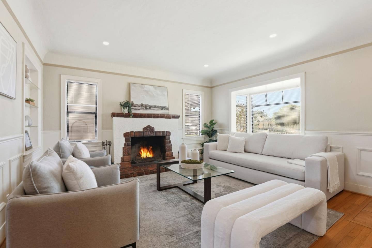 Detail Gallery Image 9 of 36 For 16 Orange Dr, Salinas,  CA 93901 - 2 Beds | 2 Baths