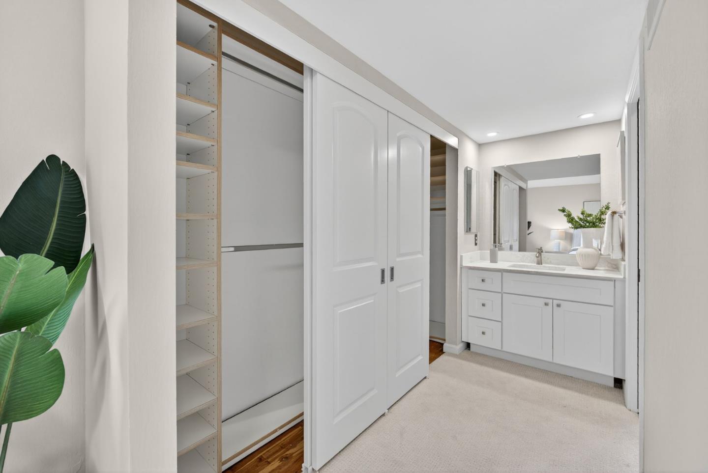 Detail Gallery Image 16 of 21 For 1227 Sargent Dr, Sunnyvale,  CA 94087 - 3 Beds | 2 Baths