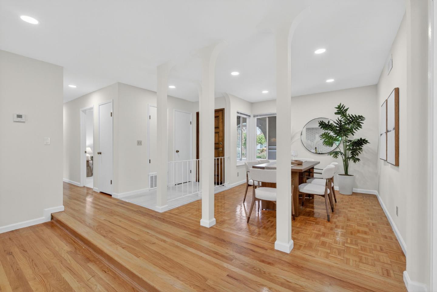 Detail Gallery Image 5 of 21 For 1227 Sargent Dr, Sunnyvale,  CA 94087 - 3 Beds | 2 Baths