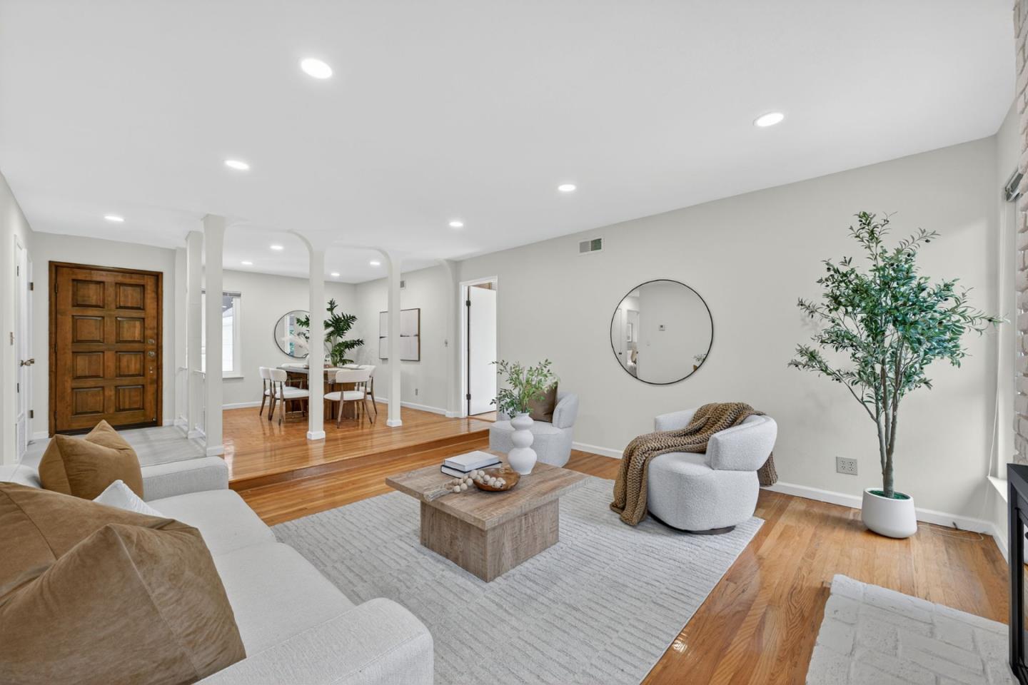 Detail Gallery Image 7 of 21 For 1227 Sargent Dr, Sunnyvale,  CA 94087 - 3 Beds | 2 Baths