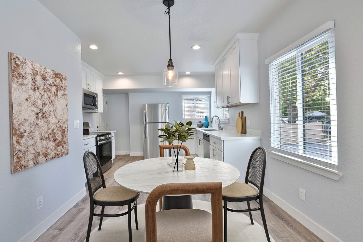 Detail Gallery Image 5 of 14 For 3519 Hoover St, Redwood City,  CA 94063 - – Beds | – Baths